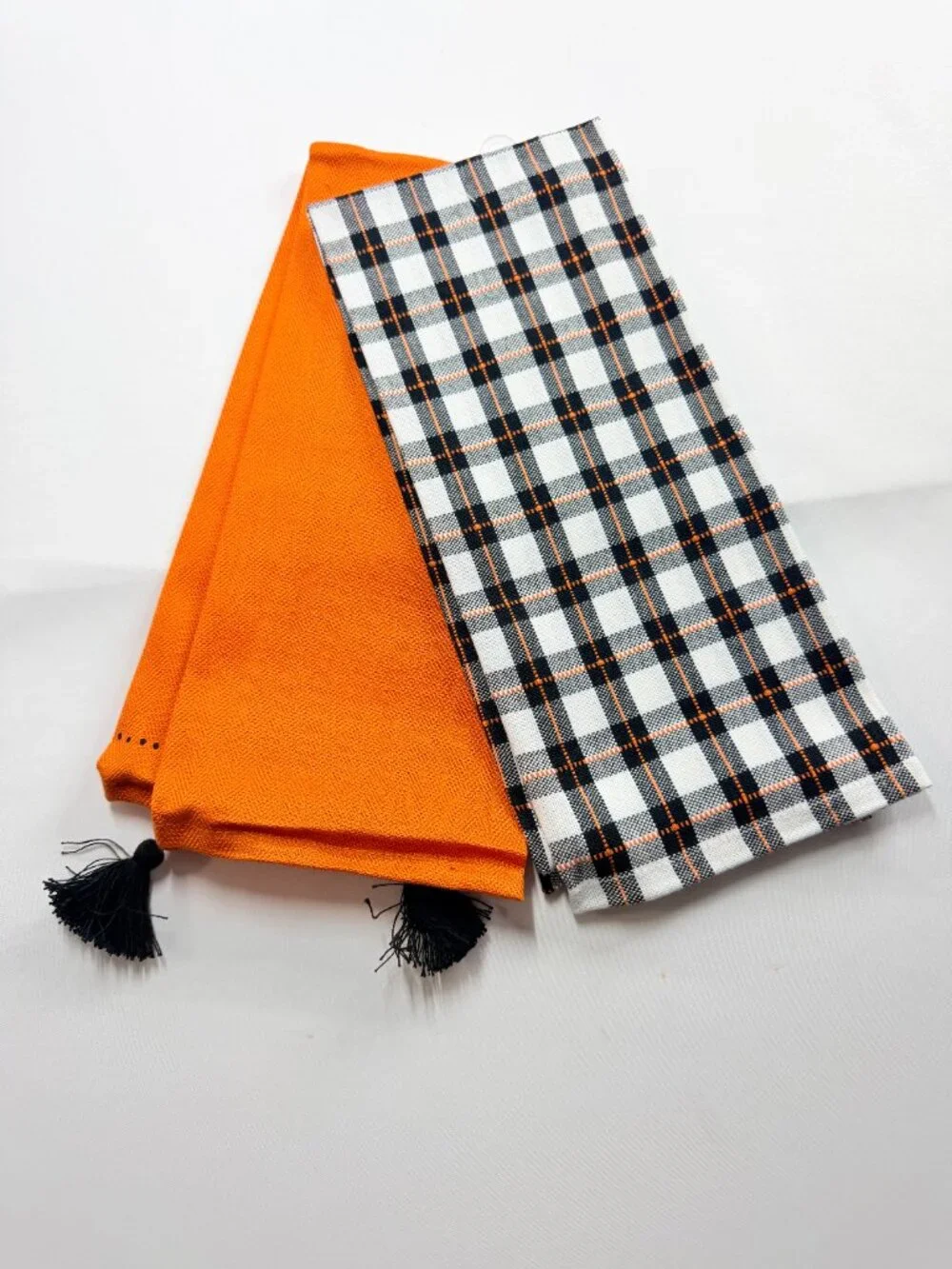 Hyde & EEK! Magic Potion Halloween Kitchen Towels 2 Pack Plaid Ghost NWT